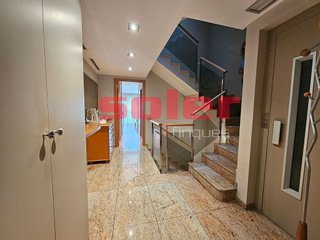 Casa adosada en venta en Centre en Sabadell