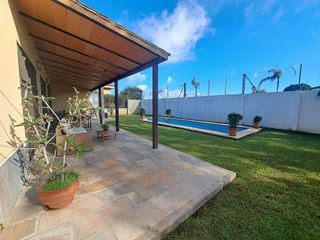 Chalet en venta en La Hacienda - Nueva Andalucía en Dos Hermanas