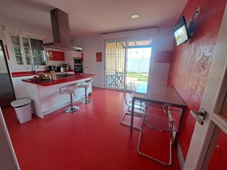 Chalet en venta en La Hacienda - Nueva Andalucía en Dos Hermanas