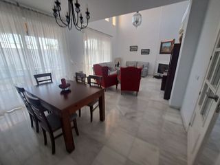 Chalet en venta en La Hacienda - Nueva Andalucía en Dos Hermanas