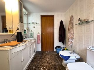 Casa adosada en venta en El Raval - Safaretjos en Santa Coloma de Gramanet