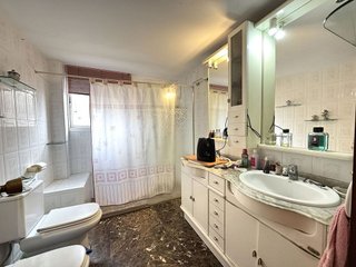 Casa adosada en venta en El Raval - Safaretjos en Santa Coloma de Gramanet