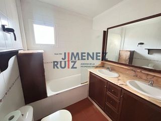 Casa pareada en venta en La Banda - Campo de Fútbol en Chiclana de la Frontera