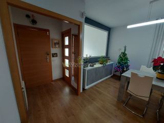 Chalet en venta en Corbera de Llobregat