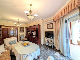 Piso en venta en Linares