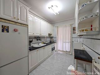 Piso en venta en Linares
