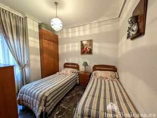 Piso en venta en Linares