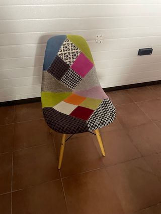 Sillas de comedor patchwork y estilo industrial