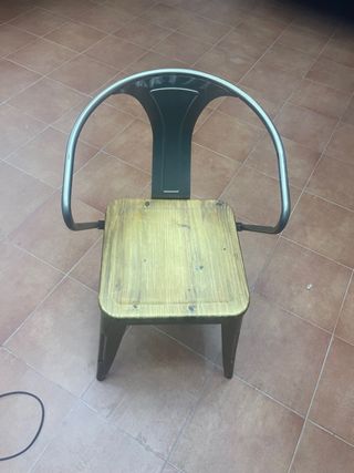 Sillas de comedor patchwork y estilo industrial