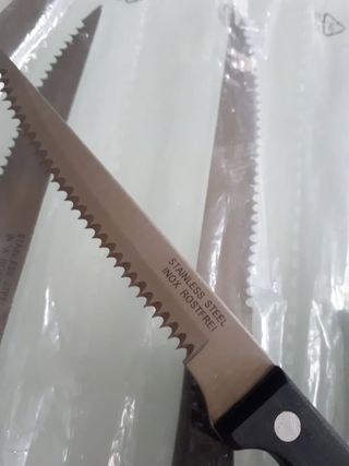 SET COLTELLI PER LA CARNE IN ACCIAIO