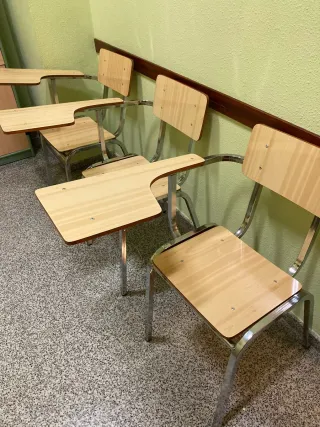 Silla pala madera y metal