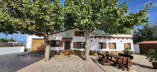 Chalet en venta en Deltebre