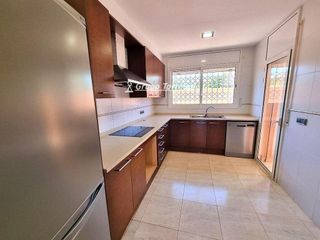 Casa pareada en venta en Centro en Roda de Barà