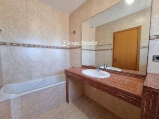 Casa pareada en venta en Centro en Roda de Barà