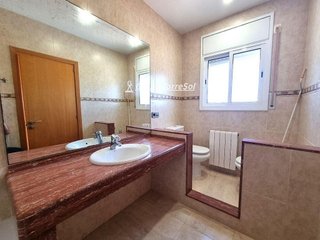 Casa pareada en venta en Centro en Roda de Barà