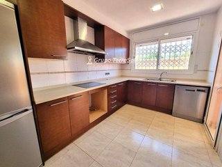 Casa pareada en venta en Centro en Roda de Barà