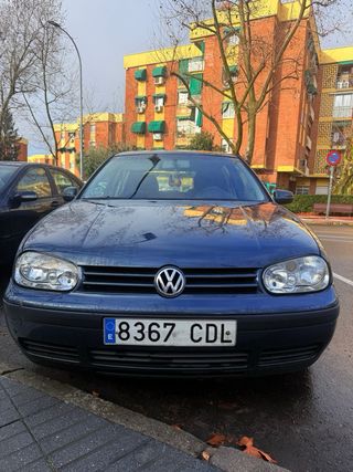Volkswagen Golf 1.6
