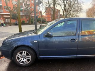 Volkswagen Golf 1.6
