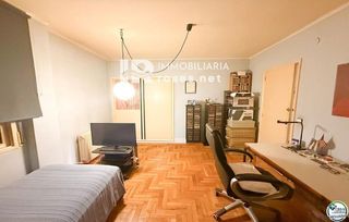 Piso en venta en Centre en Figueres