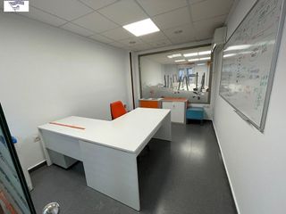 Oficina en alquiler en Carretas - Huerta de Marzo - La Pajarita en Albacete