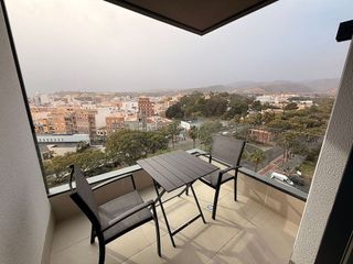 Piso en alquiler en Los Ángeles - Cruz de Caravaca en Almería