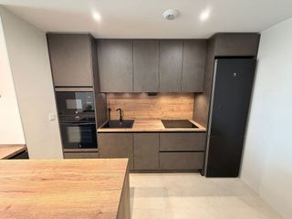 Piso en alquiler en Los Ángeles - Cruz de Caravaca en Almería