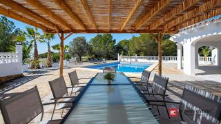 Chalet en venta en Finestrat pueblo en Finestrat