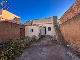 Chalet en venta en Alcora, l´