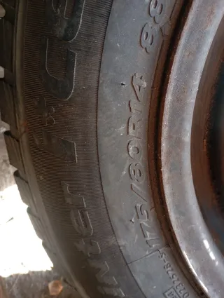 3 Ruedas 175/80/14 en buen estado