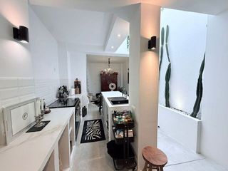 Casa adosada en venta en Coín