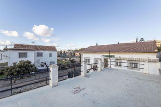 Chalet en venta en Barrio de la Vega en Monachil