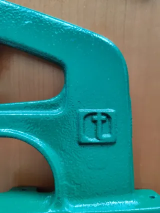 Occhiellatrice Rivettatrice Professionale