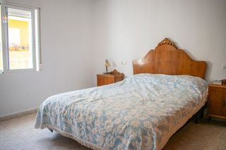 Casa adosada en venta en Zona Pueblo en Guardamar del Segura