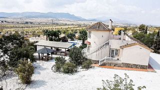 Chalet en venta en Pinós