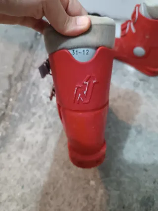 Botas de esquí infantiles talla 31