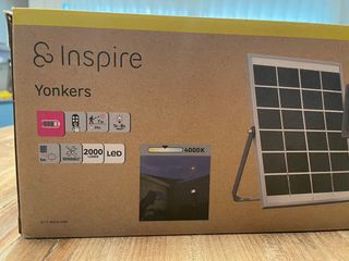 Faretto solare Inspire Yonkers da esterno