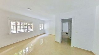 Piso en venta en Juan XXIII en Sevilla