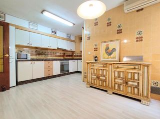 Piso en venta en Ensanche - Diputación en Alicante