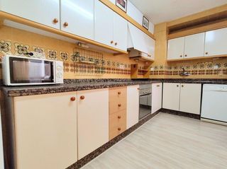 Piso en venta en Ensanche - Diputación en Alicante