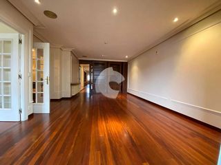 Piso en venta en Centro en Ourense