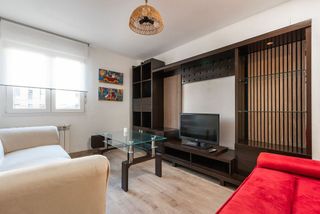 Piso en venta en Milán - Pumarín - Teatinos en Oviedo