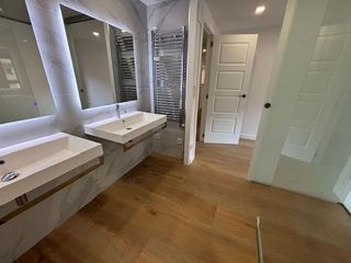 Piso en venta en Paseo Sagasta en Zaragoza