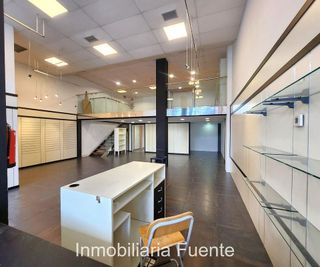 Local comercial en alquiler en Zalla