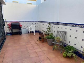 Casa adosada en venta en Conil en Conil de la Frontera