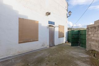 Chalet en venta en Moclín