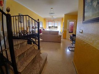 Casa adosada en venta en Valdepeñas