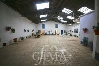 Chalet en venta en Tomelloso