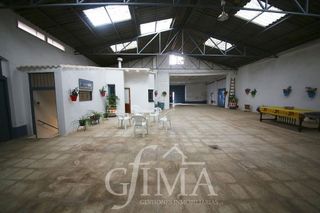 Chalet en venta en Tomelloso