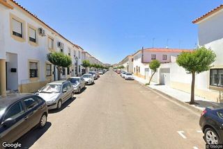 Casa adosada en venta en Olivenza