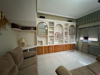 Casa adosada en venta en Constitución-El Balconcillo en Guadalajara